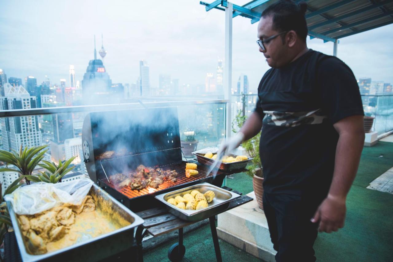 Penthouse On 34 - The Highest Unit And Best Views In Regalia & Private Rooftop Terrace Kuala Lumpur Exterior foto