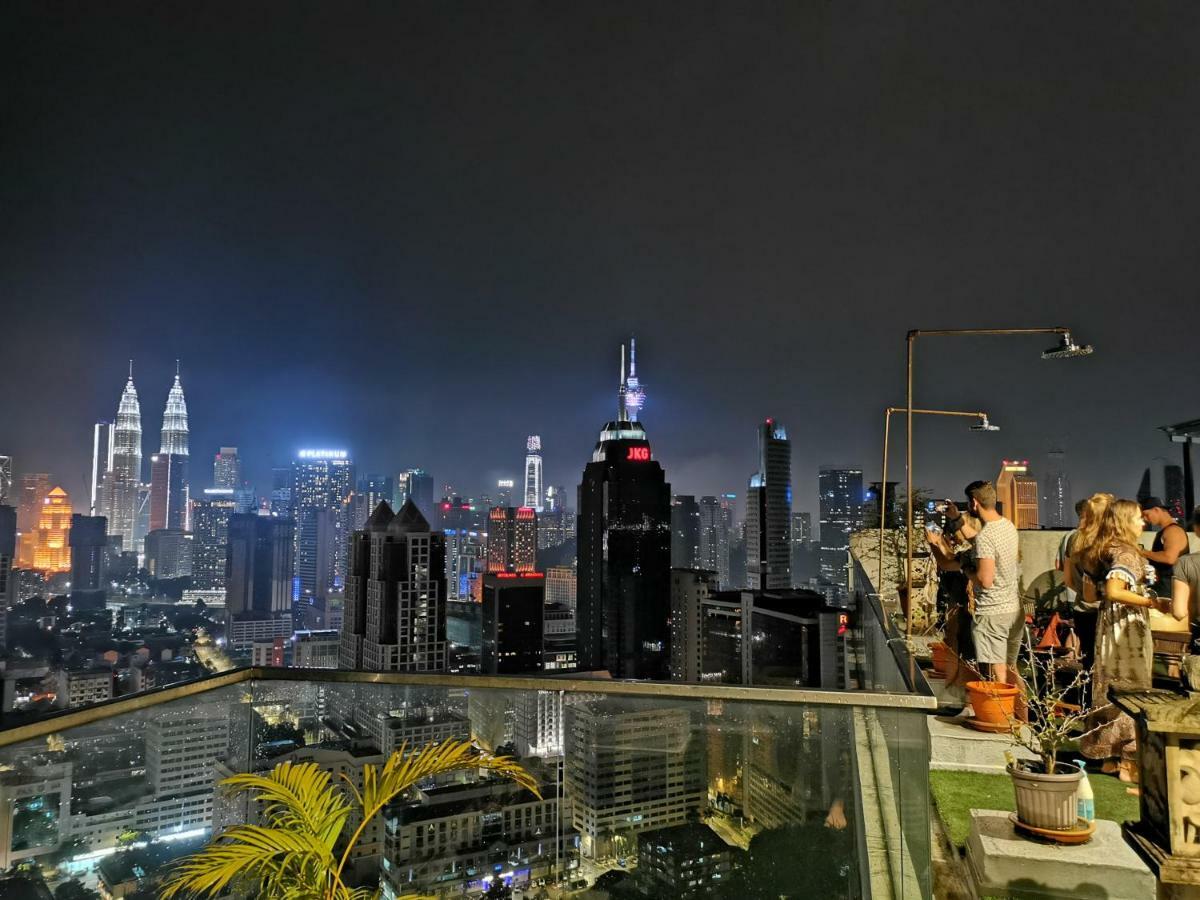 Penthouse On 34 - The Highest Unit And Best Views In Regalia & Private Rooftop Terrace Kuala Lumpur Exterior foto