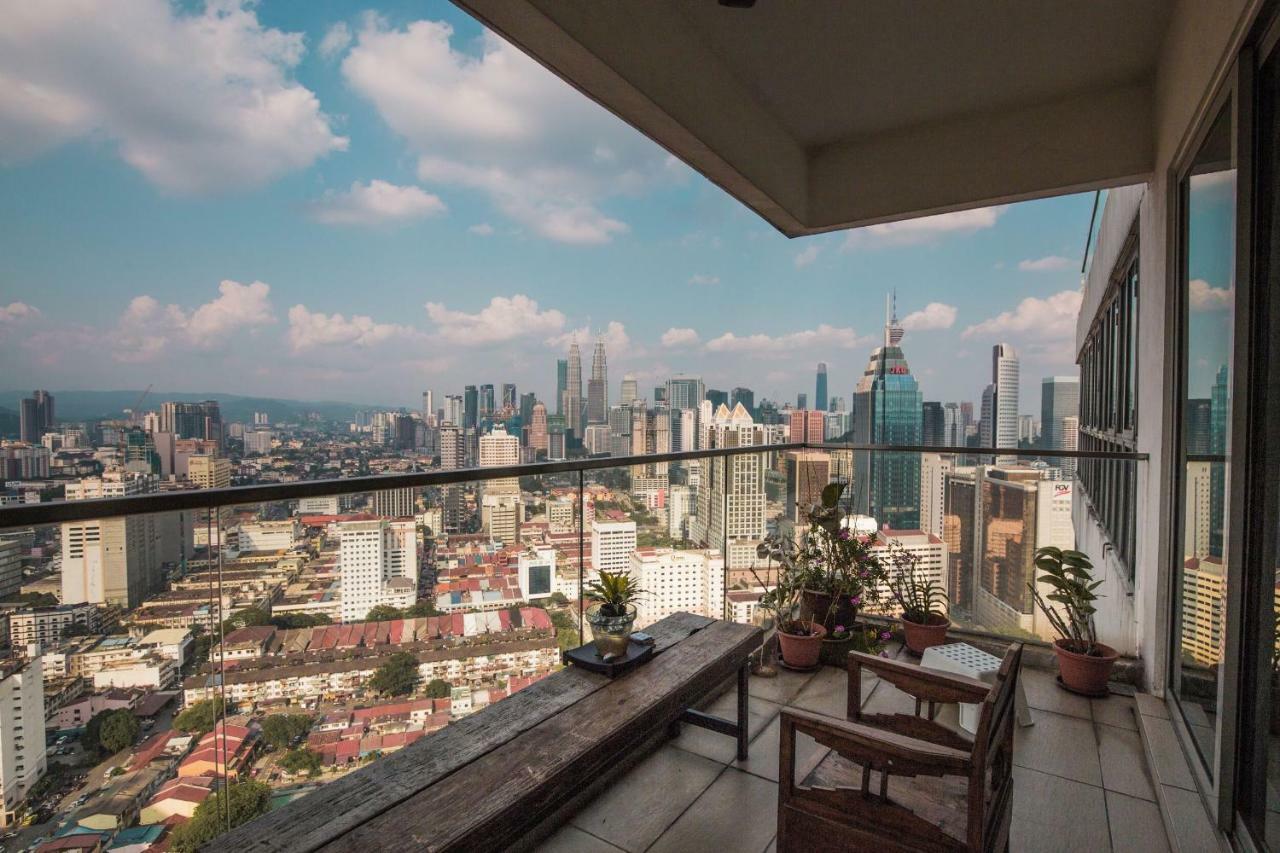 Penthouse On 34 - The Highest Unit And Best Views In Regalia & Private Rooftop Terrace Kuala Lumpur Exterior foto